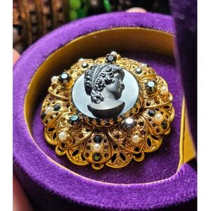 Vintage West Germany Hematite Glass Intaglio Gold Tone Filigree Floral Brooch 2"